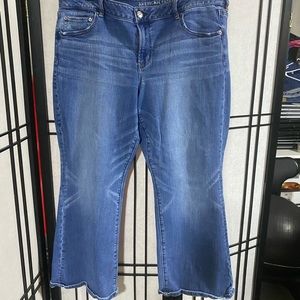 American eagle boyfriend jean